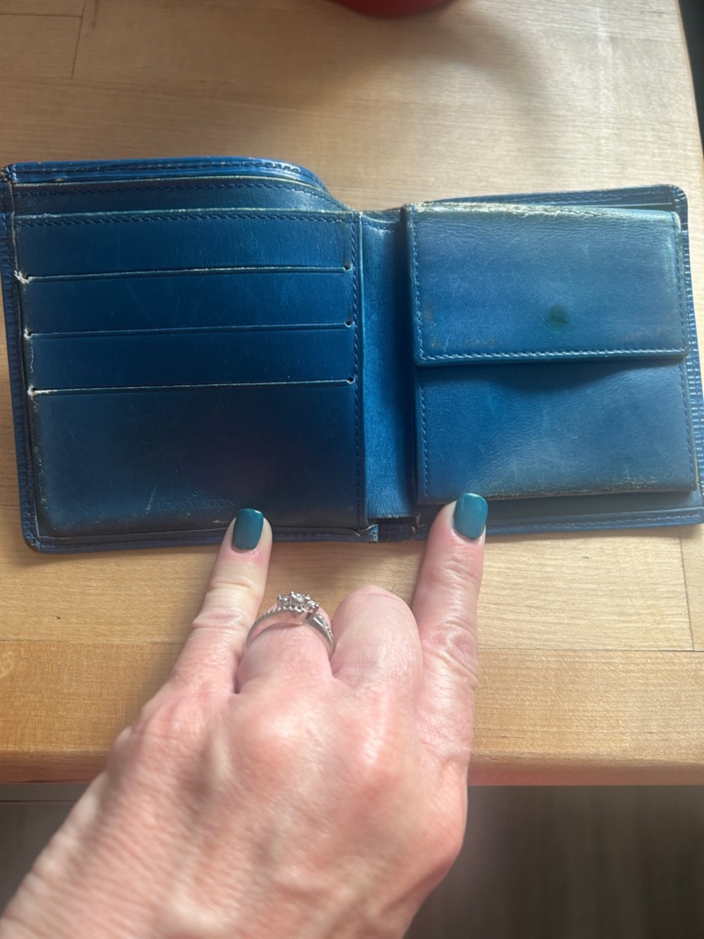 Louis Vuitton Blue Epi Leather Bifold Wallet with Embossed LV PROJECT ITEM - Picture 2 of 10